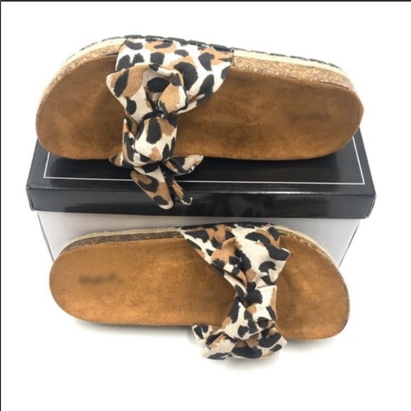HAIDY Leopard Bow Espadrilles! - Picture 3 of 4